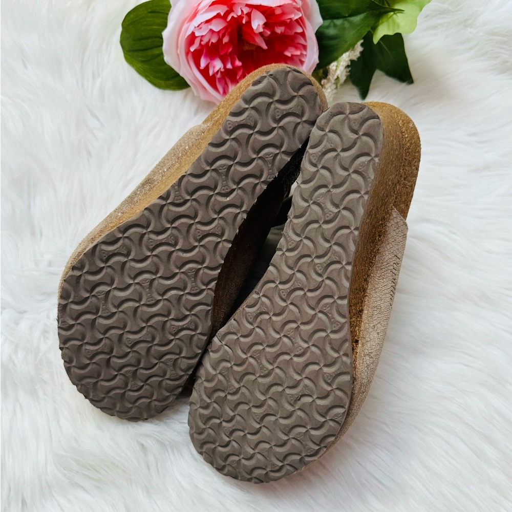 Birkenstock Beige/Sand Suede Wedge Sandals - Picture 6 of 8